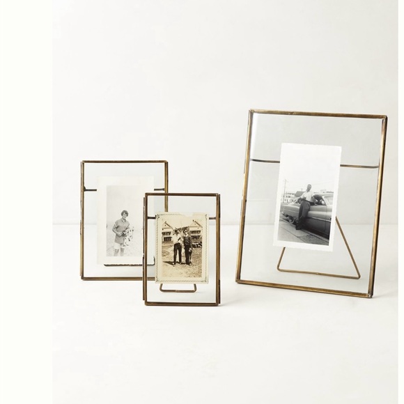 Anthropologie Pressed Glass Photo Frames Antique Brass (4): 1 8x10, 2 5x7, 1 4x6 - Picture 4 of 5
